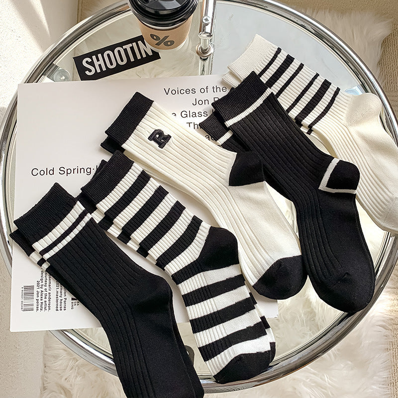 🧦【Cumpărați 10, primiți 10 gratuit】Toamnă și iarnă populare șosete din bumbac tricotate în dungi